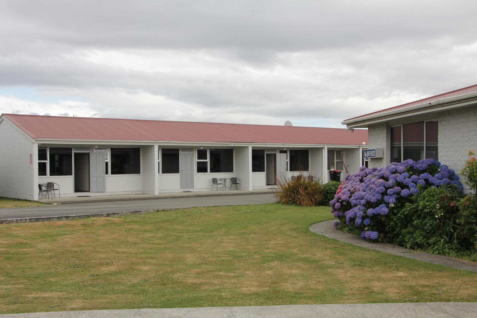 Charlton Motel Гор Екстериор снимка